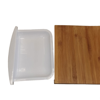 Schneidebrett Tranchierbrett aus zertifiziertem Bambus mit 2 Auffangschalen aus Kunststoff, ca. 32,5/ 38 x 25.5 x 4 cm, wei/ Bambus