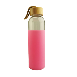 Trinkflasche Glastrinkflasche Wasserflasche mit Silikonmantel und Bambusdeckel, Glas/Silikon/Bambus, auslaufsicher, ca.  6.5 x 22.5 cm, Volumen ca. 0.5 l, rosa