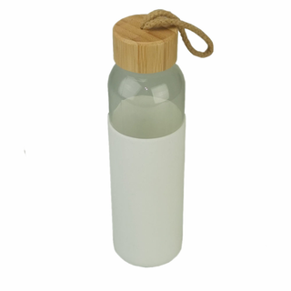 Trinkflasche Glastrinkflasche Wasserflasche mit Silikonmantel und Bambusdeckel, Glas/Silikon/Bambus, auslaufsicher, ca.  6.5 x 22.5 cm, Volumen ca. 0.5 l, wei